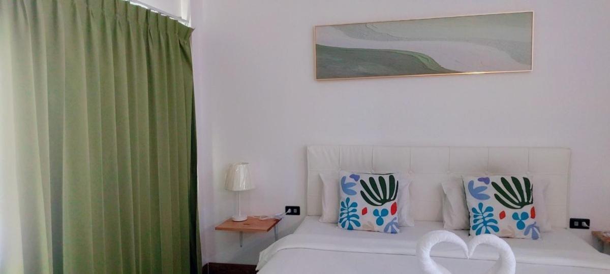 Ainny Residence Patong Bilik gambar